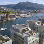 Central Apartment With Private Garden And 18Sqm Terrace Διαμέρισμα *