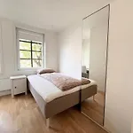 Central Apartment With Private Garden And 18Sqm Terrace * Bergen