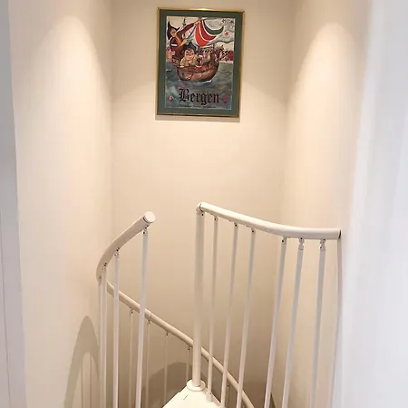 With Private Garden And 18sqm Terrace Leilighet